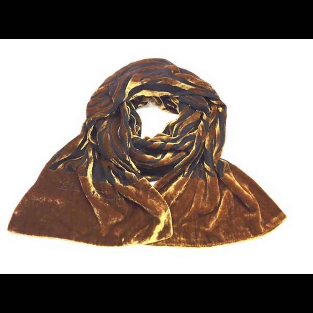 Ferragamo scarf